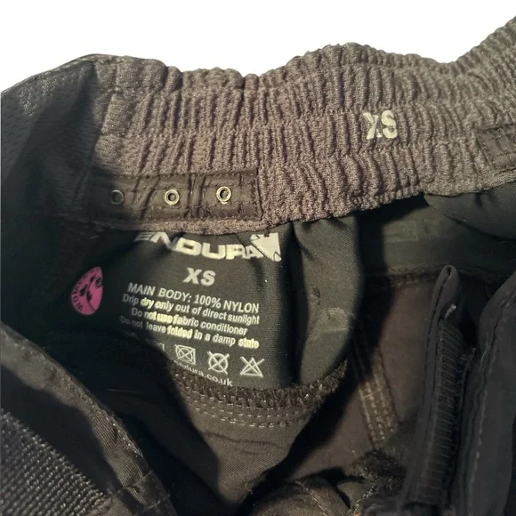 Endura Women’s Mountain Bike 3/4 Shorts Size XS - Picture 4 of 10